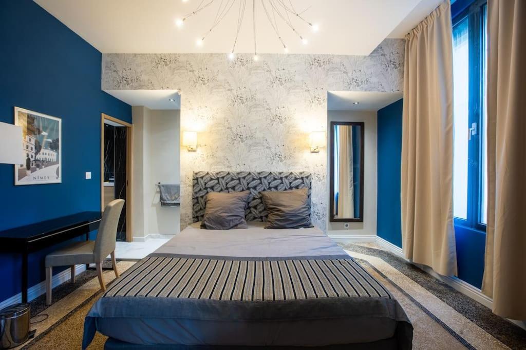 La Suite 2 Pieces Lit Queen Size Entree Privee Nimes Bagian luar foto