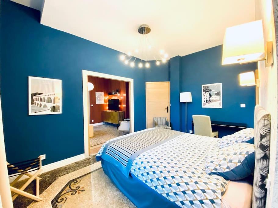 La Suite 2 Pieces Lit Queen Size Entree Privee Nimes Bagian luar foto